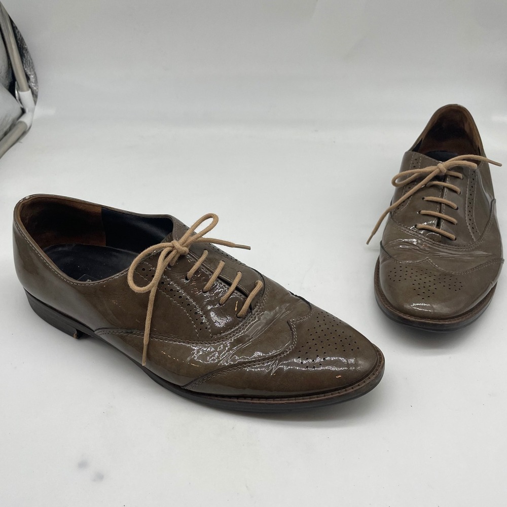 Paul Green Munchen Wingtip Oxford Patent Leather Olive Green Shoes Womens 8.5 US